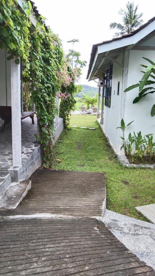 Sunmoonstarvillas Yogyakarta Jarakan Εξωτερικό φωτογραφία
