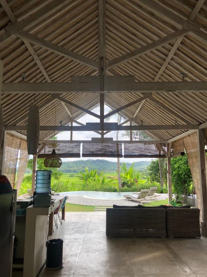 Sunmoonstarvillas Yogyakarta Jarakan Εξωτερικό φωτογραφία